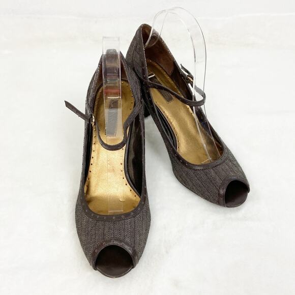 Vintage Connie Womens Heels Fabric Leather Materialistic Peep Toe Brown 8.5M - Picture 2 of 9